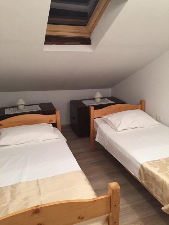 Retro Iii Apartment Koper